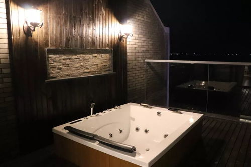 藏在家门口的高颜值避暑酒店，给你最浪漫的‘洱海式’度假客房代订